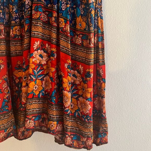 Shein V-Neck Dress - Picture 4 of 5